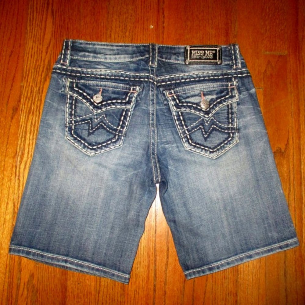 MISS ME Flap Pkt Boyfriend Shorts Sz 26 bermuda  style